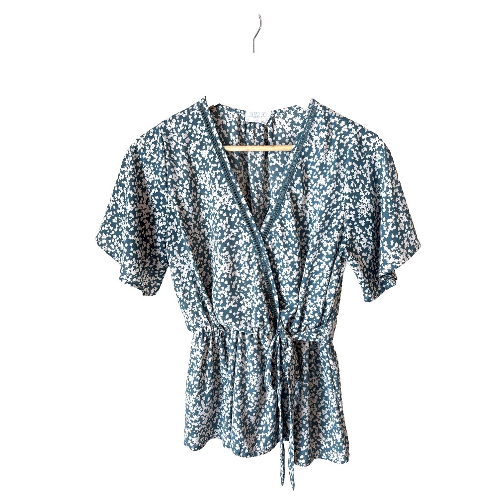 Sienna Sky Floral Wrap Peplum Top Blue White Crochet Trim V-Neck Small 02CT1630
